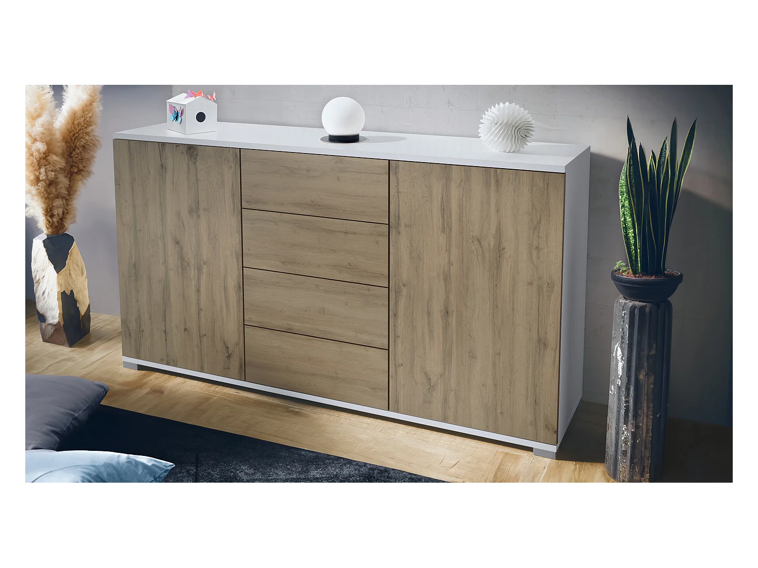 Buffet Santo V1, Enfilade avec 2 portes et 4 tiroirs, blanc mat / Chêne Evoke (138,5 x 75,5 x 35 cm)