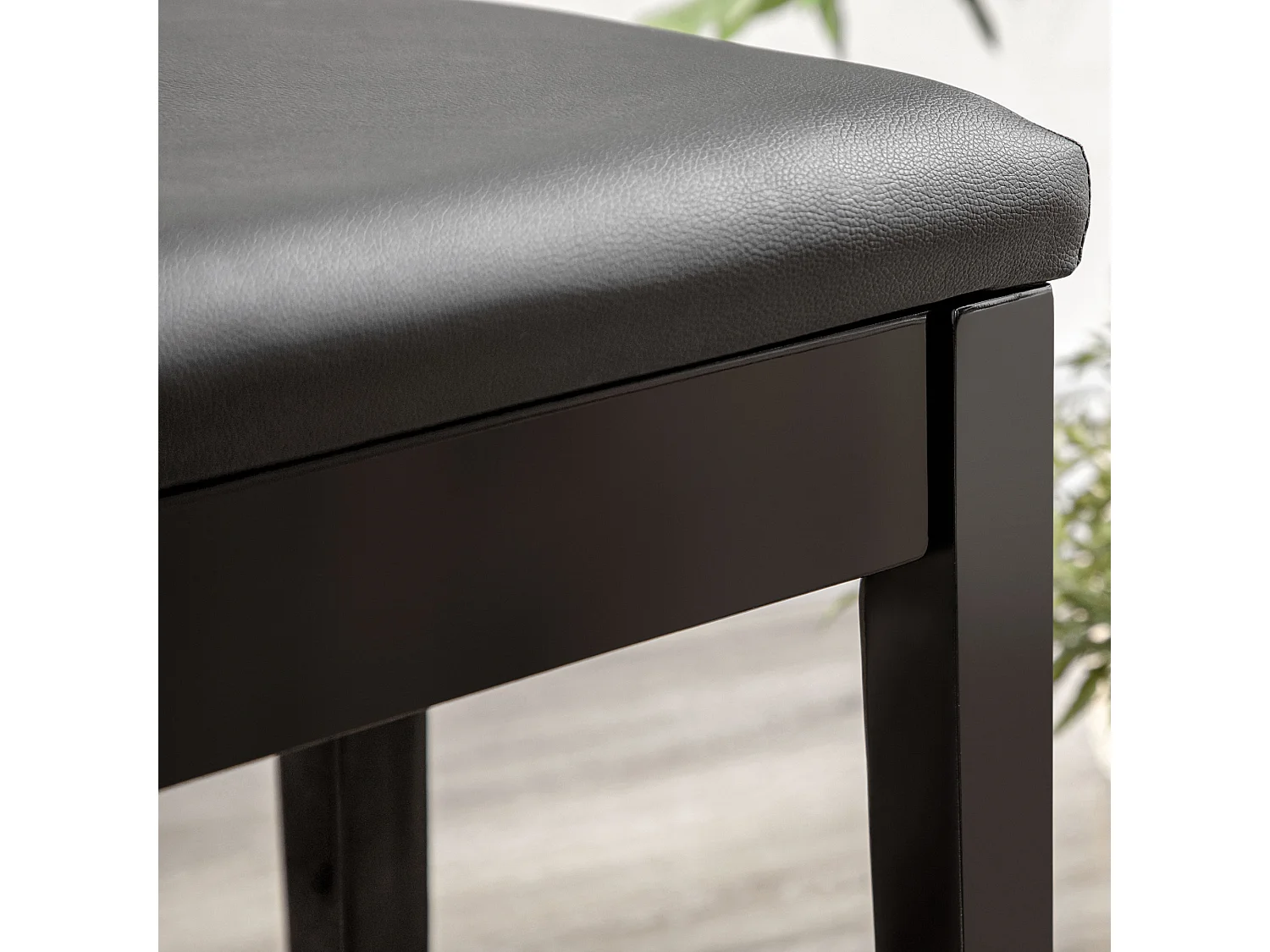 Sgabello per pianoforte con vano contenitore in legno e pelle pu nero