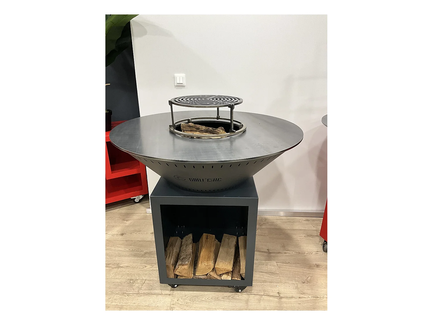 CLASSIQUE Brasero Double Cuve Acier 83x90cm - Anthracite - Raffiné et pratique, conçu pour durer et sublimer votre terrasse