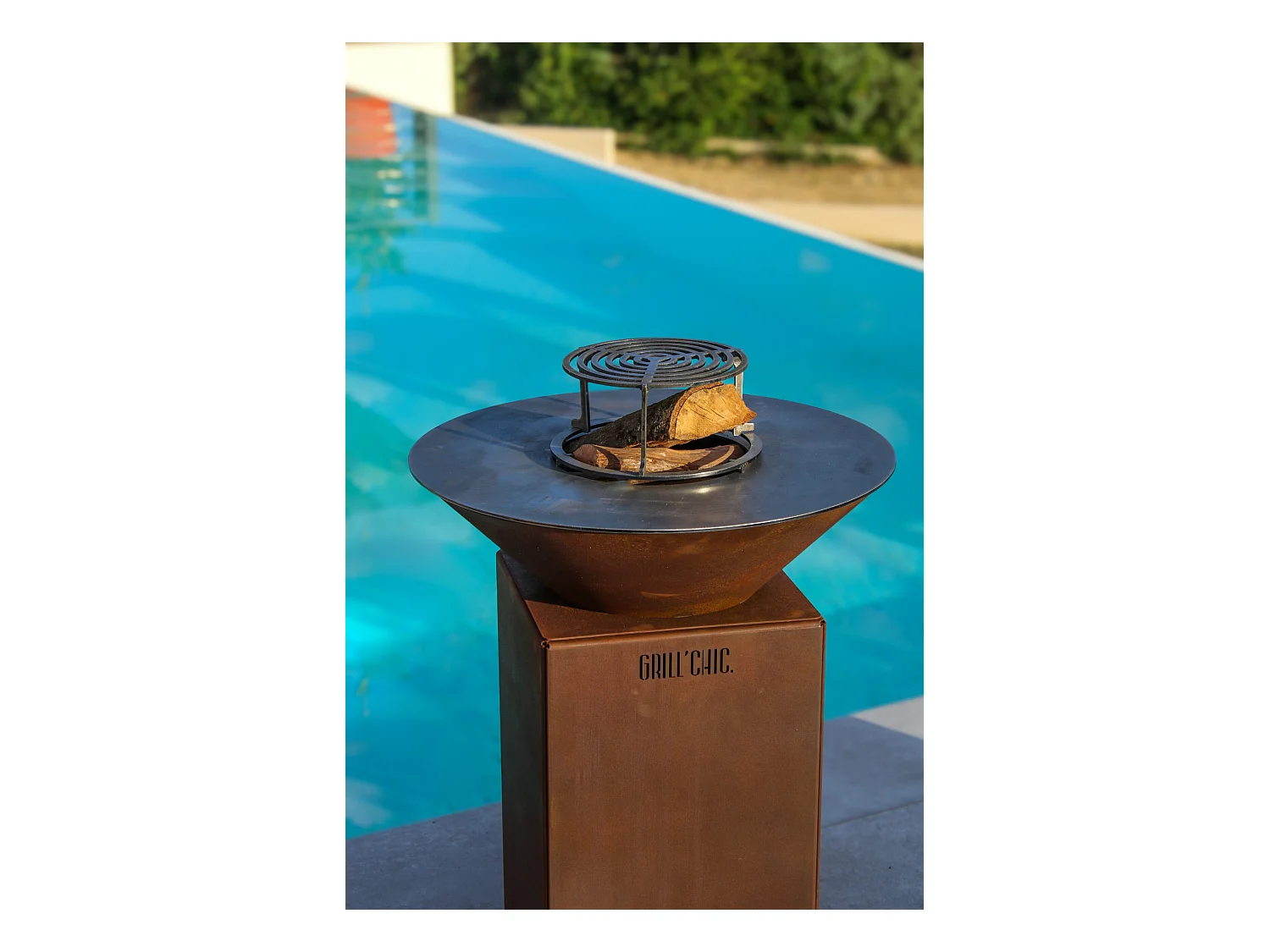 AUVERGNAT Brasero Simple Cuve Corten - Rond - Sans rangement bois - Design moderne et fonctionnel pour vos moments chaleureux