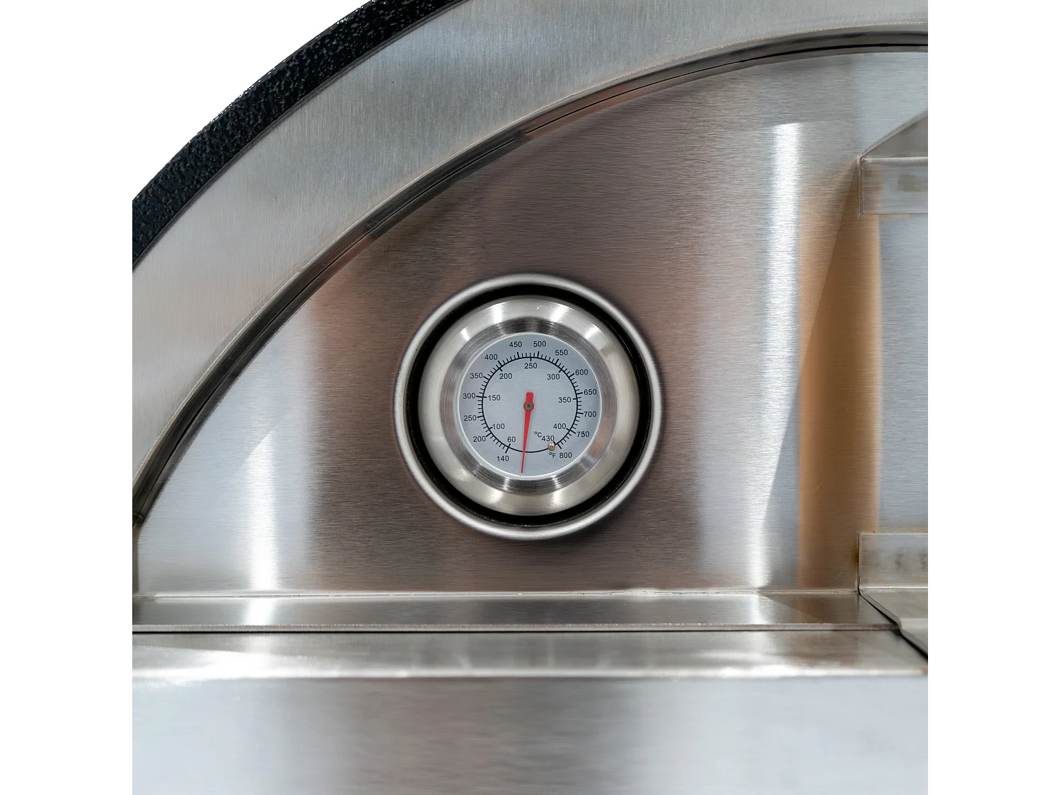 Freistehender Outdoor-Pizzaofen mit Vorbereitungsstationen