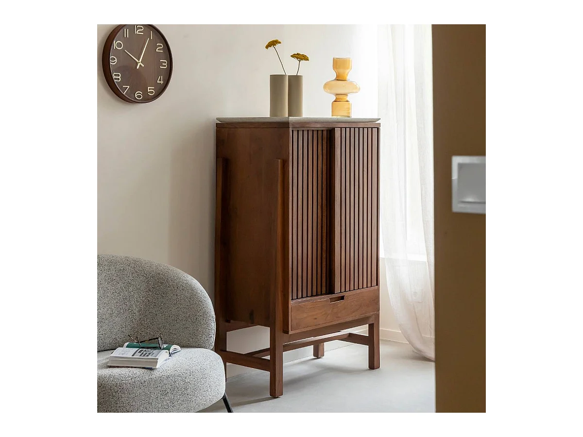 Armoire en bois d'acacia et terrazzo Kaelis