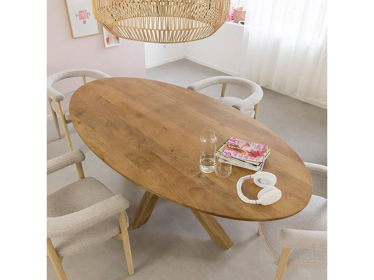 Table à manger ovale en bois de manguier Maloé