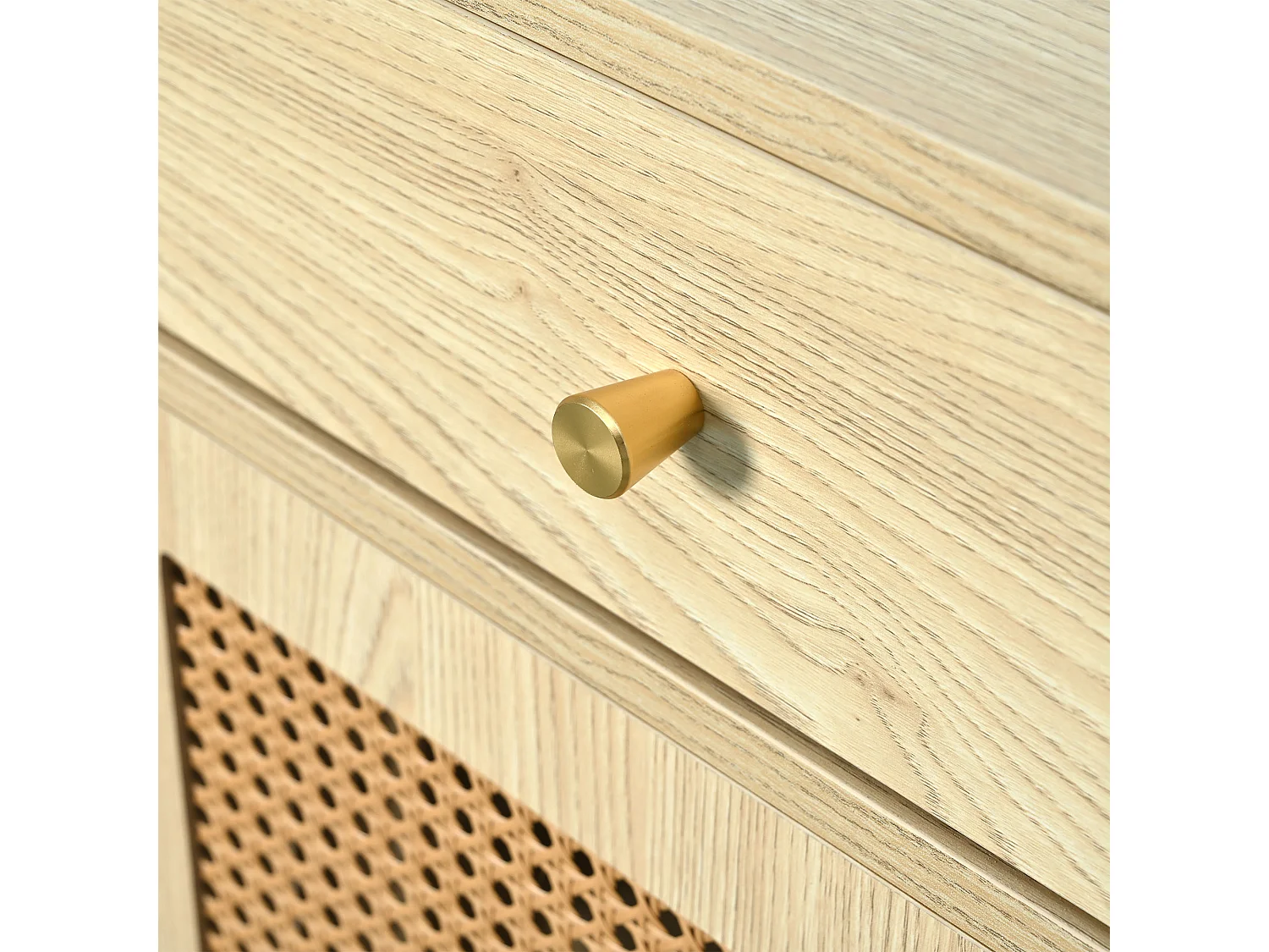 Aparador de ratán con 3 cajones y 3 puertas - Estantes ajustables - Madera - Roble (120x40x78cm)