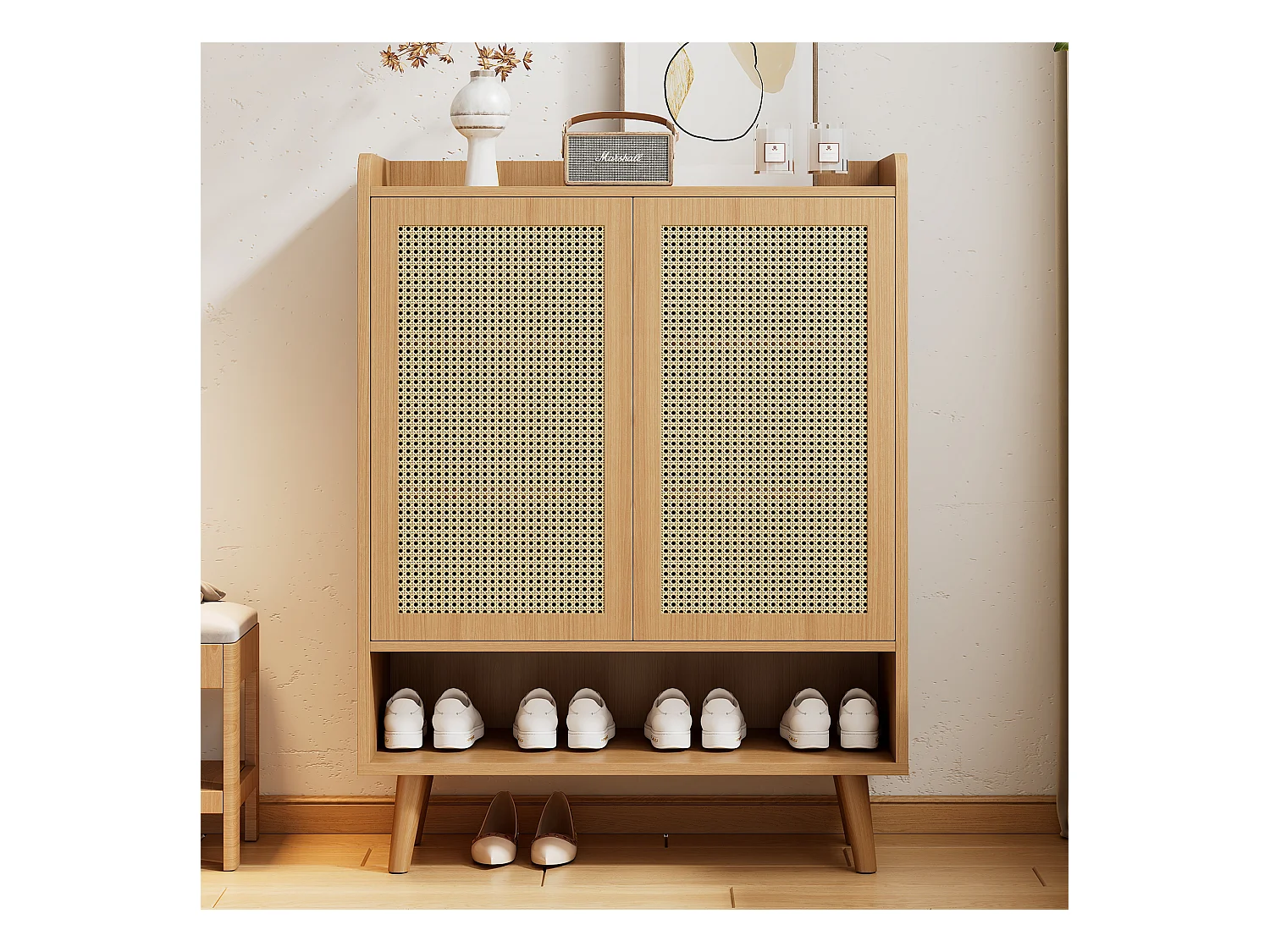 Houten schoenenkast met 2 rotandeuren en diverse legplanken 80x35x105cm