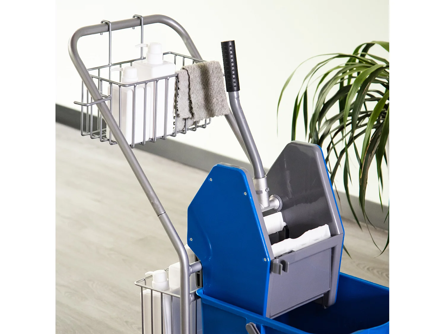 Carrello pulizie con secchio 26 litri con strizzatore e cestini blu