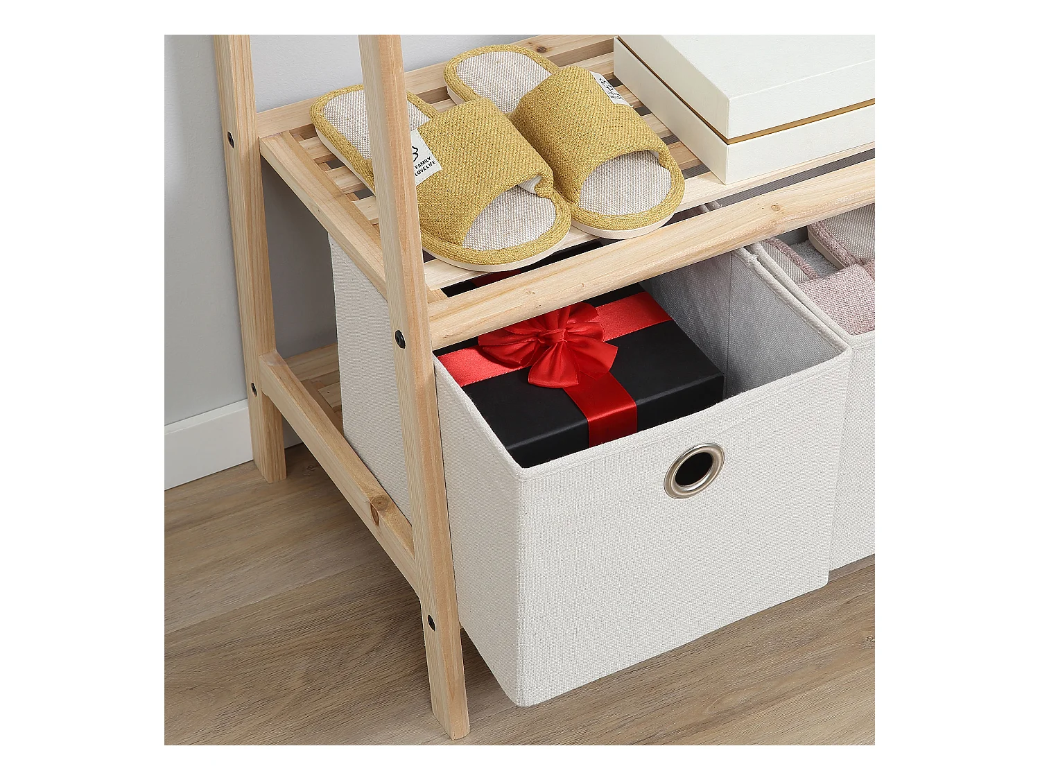 Appendiabiti in legno naturale 4 ganci 3 mensole 2 cassetti