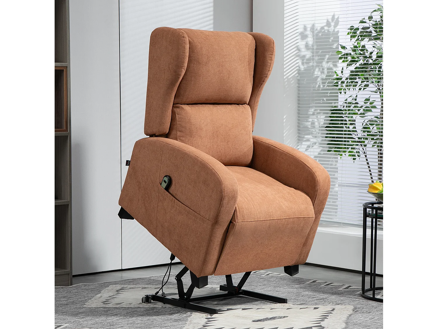 Poltrona relax alzapersona con schienale reclinabile marrone