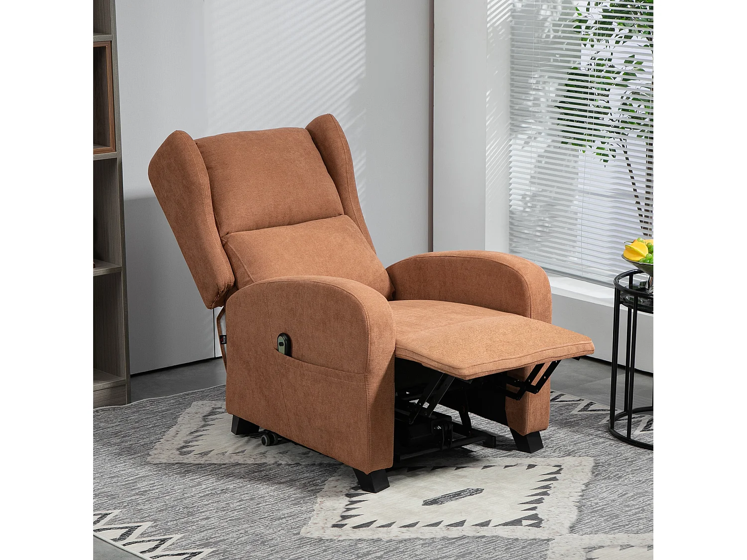 Poltrona relax alzapersona con schienale reclinabile marrone