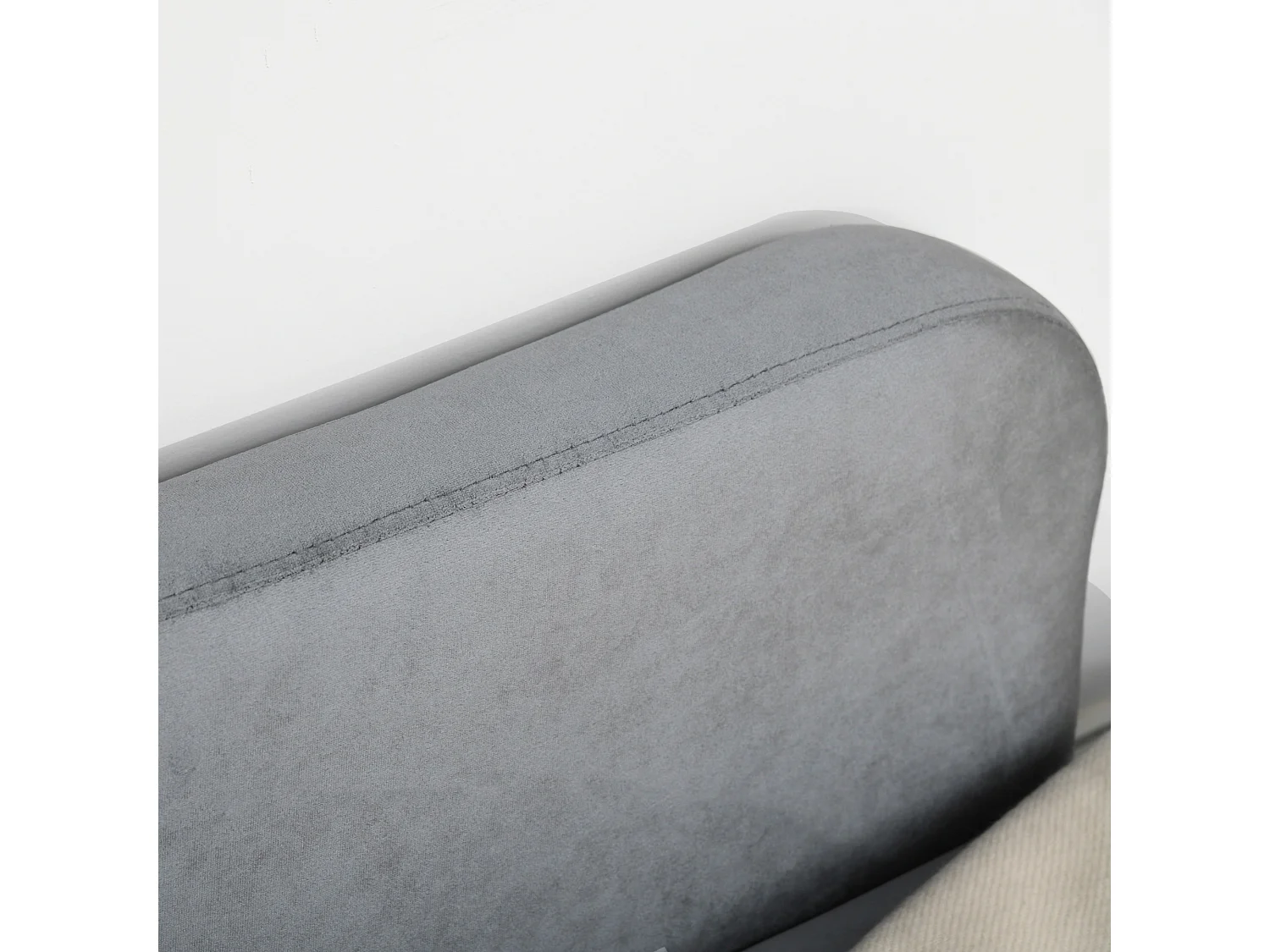 Chaise longue vintage velluto grigio con cuscino