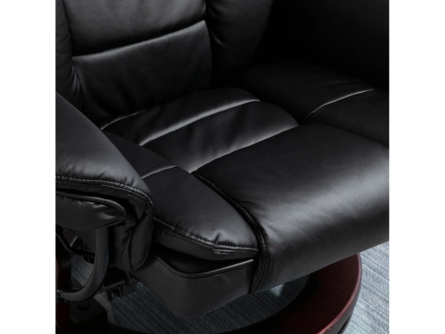 Set poltrona relax e pouf poggiapiedi reclinabile e girevole