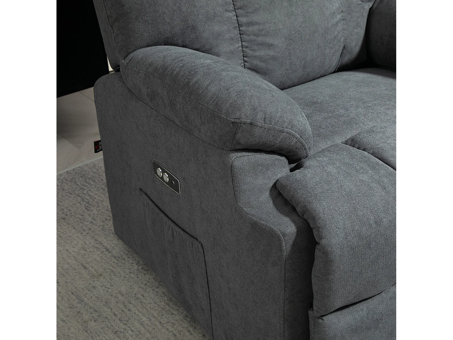Poltrona alzapersona con poggiapiedi grigio scuro