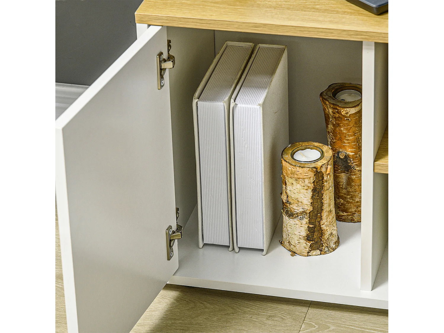 Mobile tv a l con 3 ripiani e 2 armadietti in truciolato