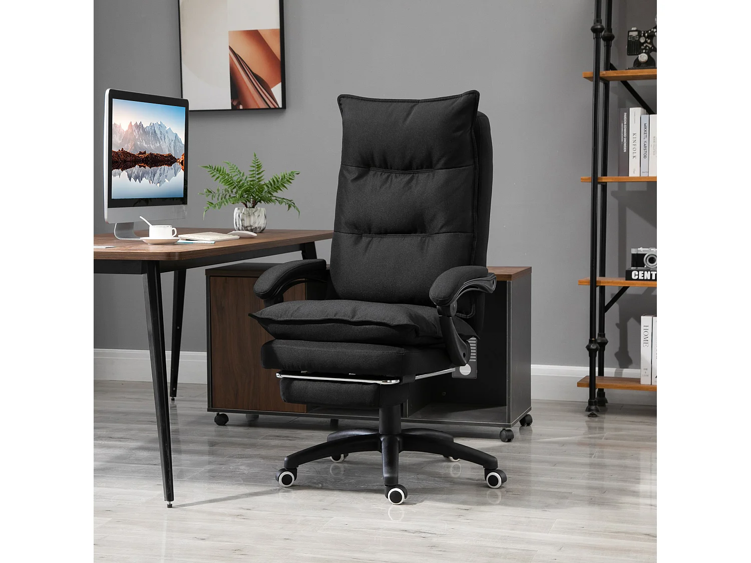 Sedia da ufficio rrgonomica e reclinabile con altezza regolabile nera