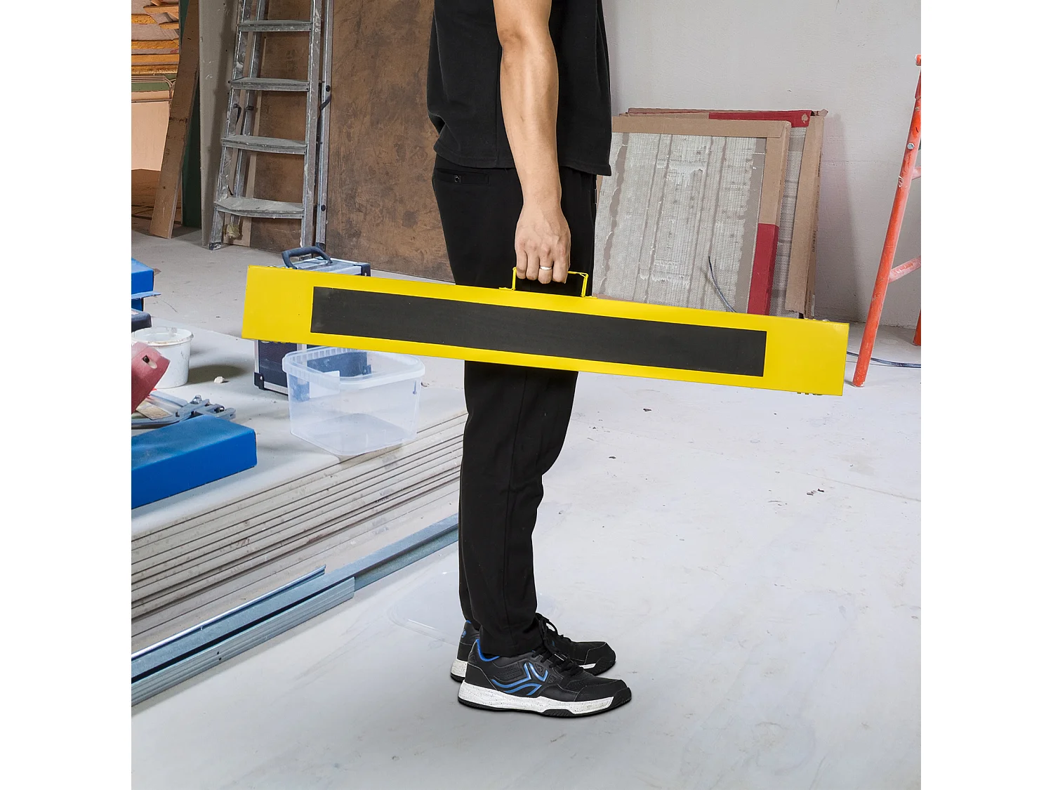 Set 2 Cavalletti da Lavoro Pieghevoli Portatili Antiscivolo Gialli