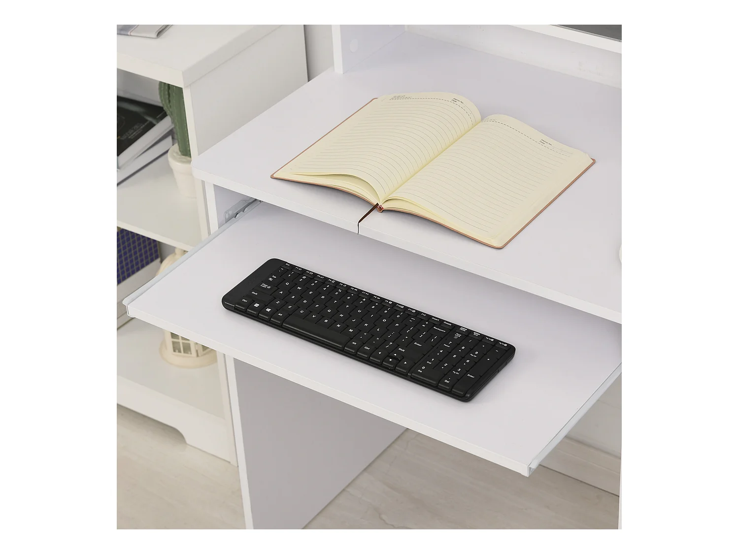 Scrivania compatta per computer fisso pc in legno bianco