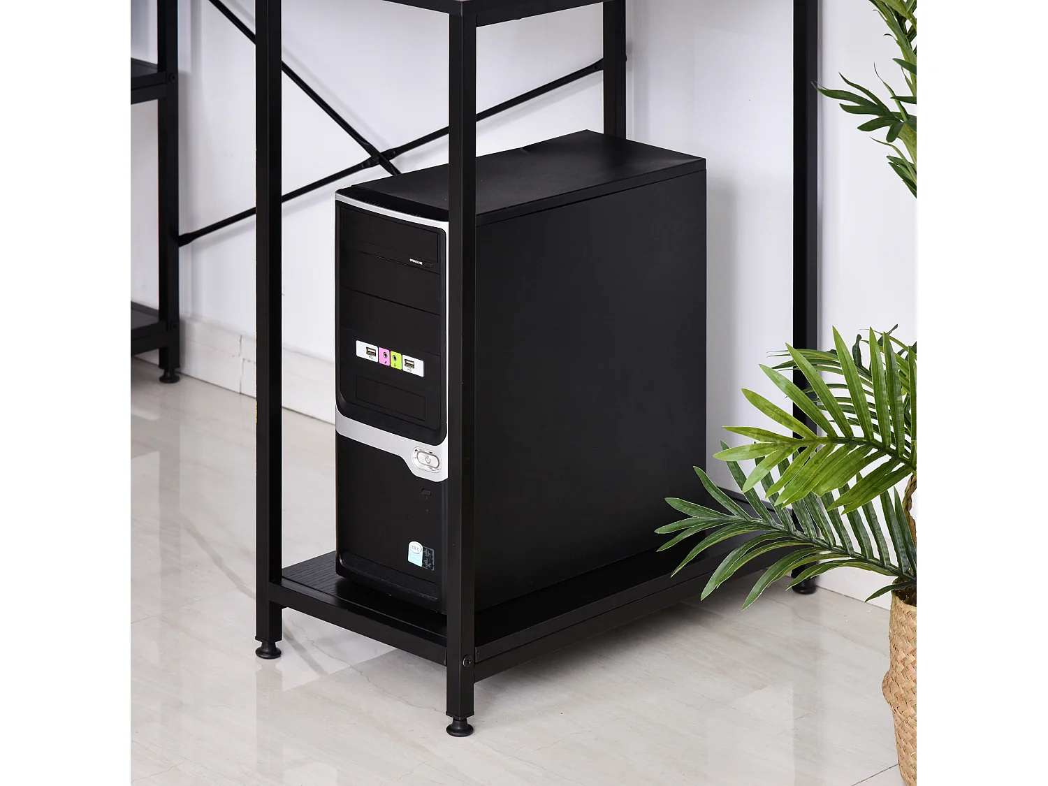 Scrivania computer con ripiani in pannello truciolare nera