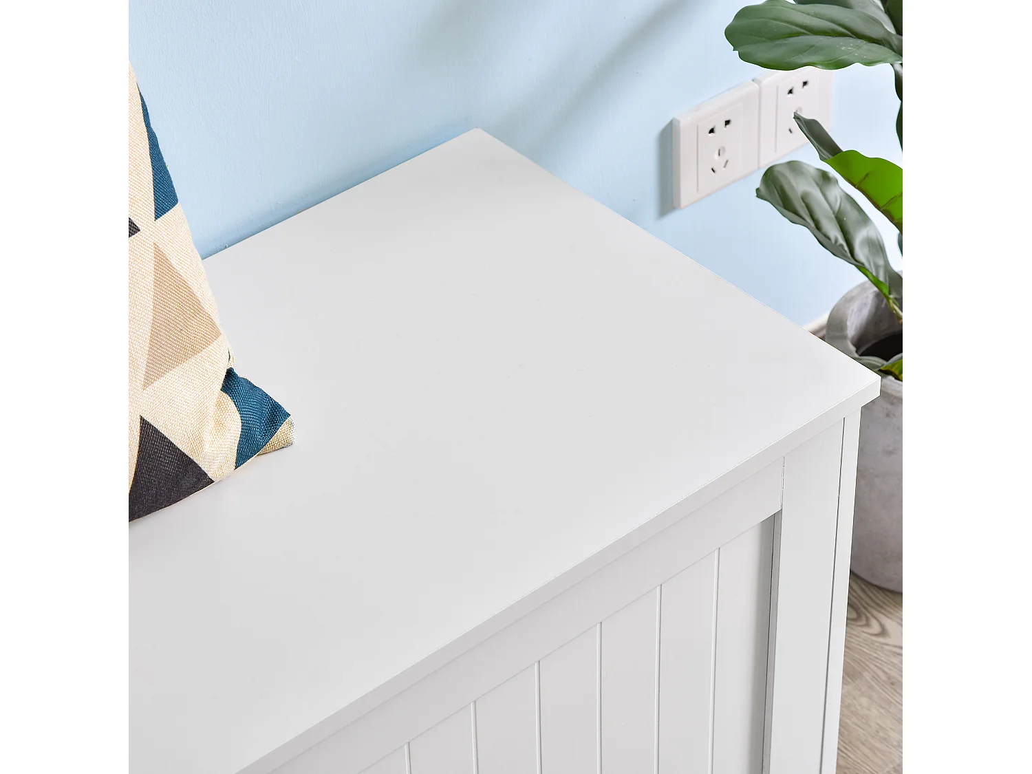 Panca contenitore mdf apertura con blocco di sicurezza bianco