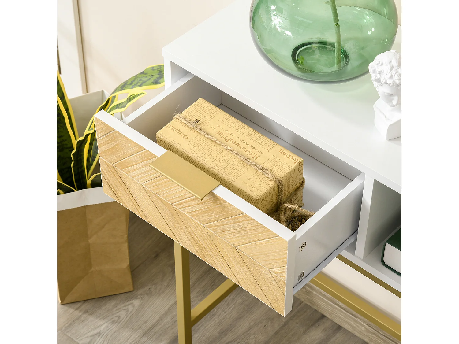 Consolle da ingresso o salotto moderno bianco oro