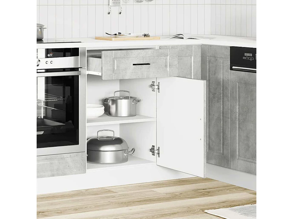 betongrijs bewerkte houten keukenkast