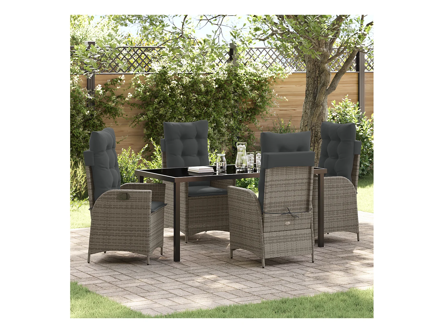 Set van 5 tuinmeubelen met grijze polyrotan kussens