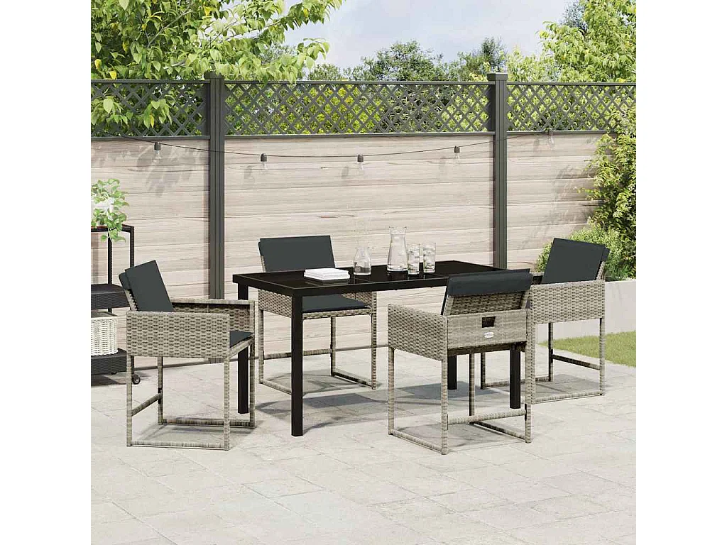 5-teiliges Garten-Essset mit hellgrauen Polyrattan-Kissen