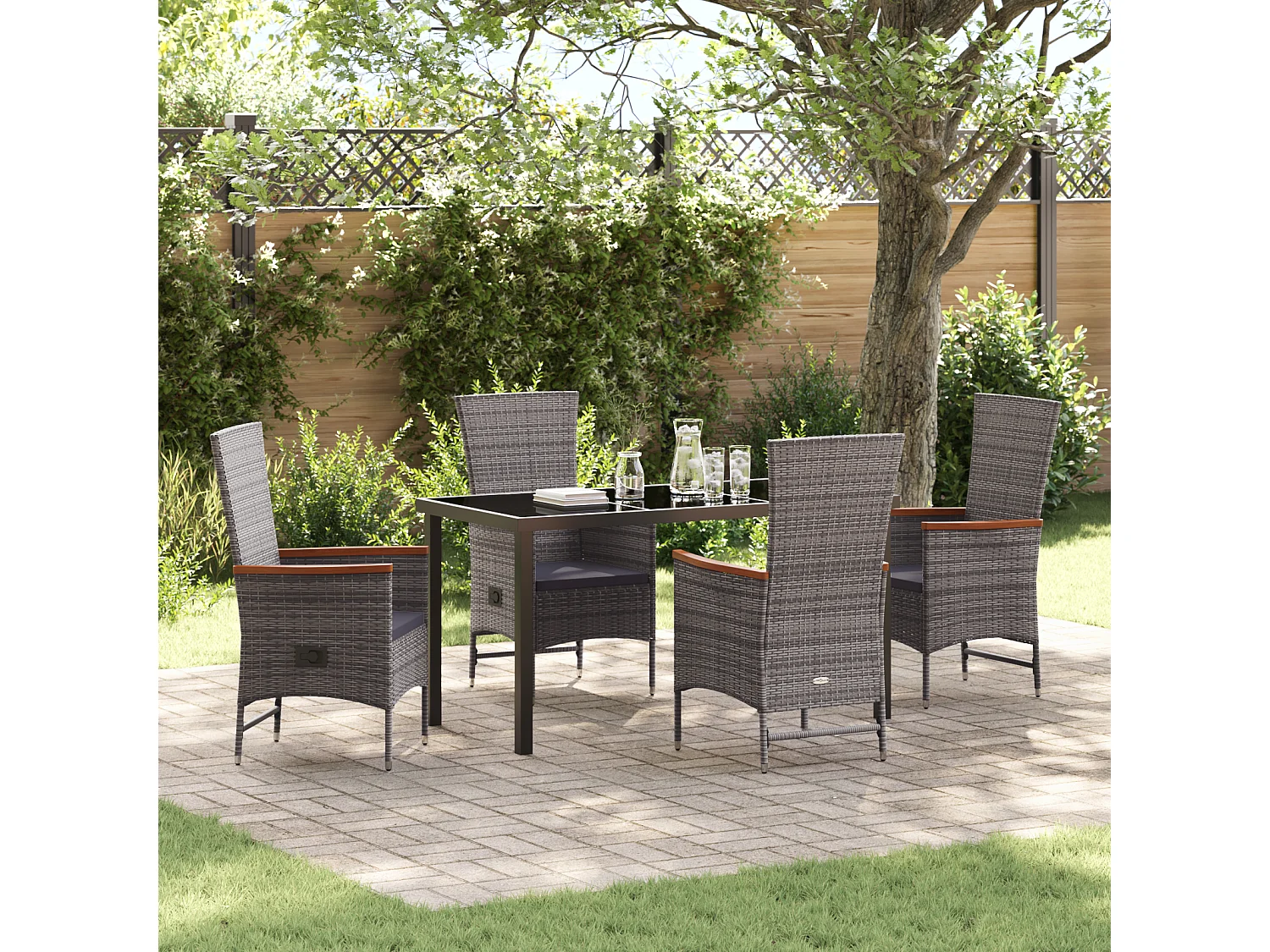 5-teiliges Garten-Essset mit grauen Polyrattan-Kissen