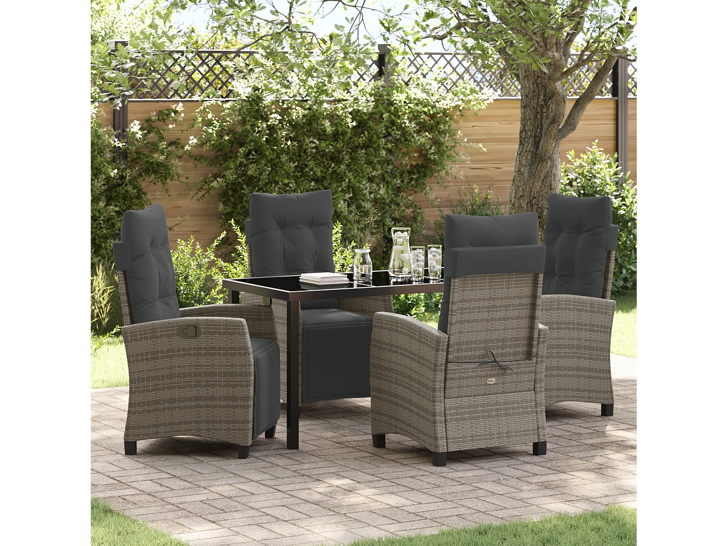 5-teiliges Garten-Essset aus grauem Polyrattan