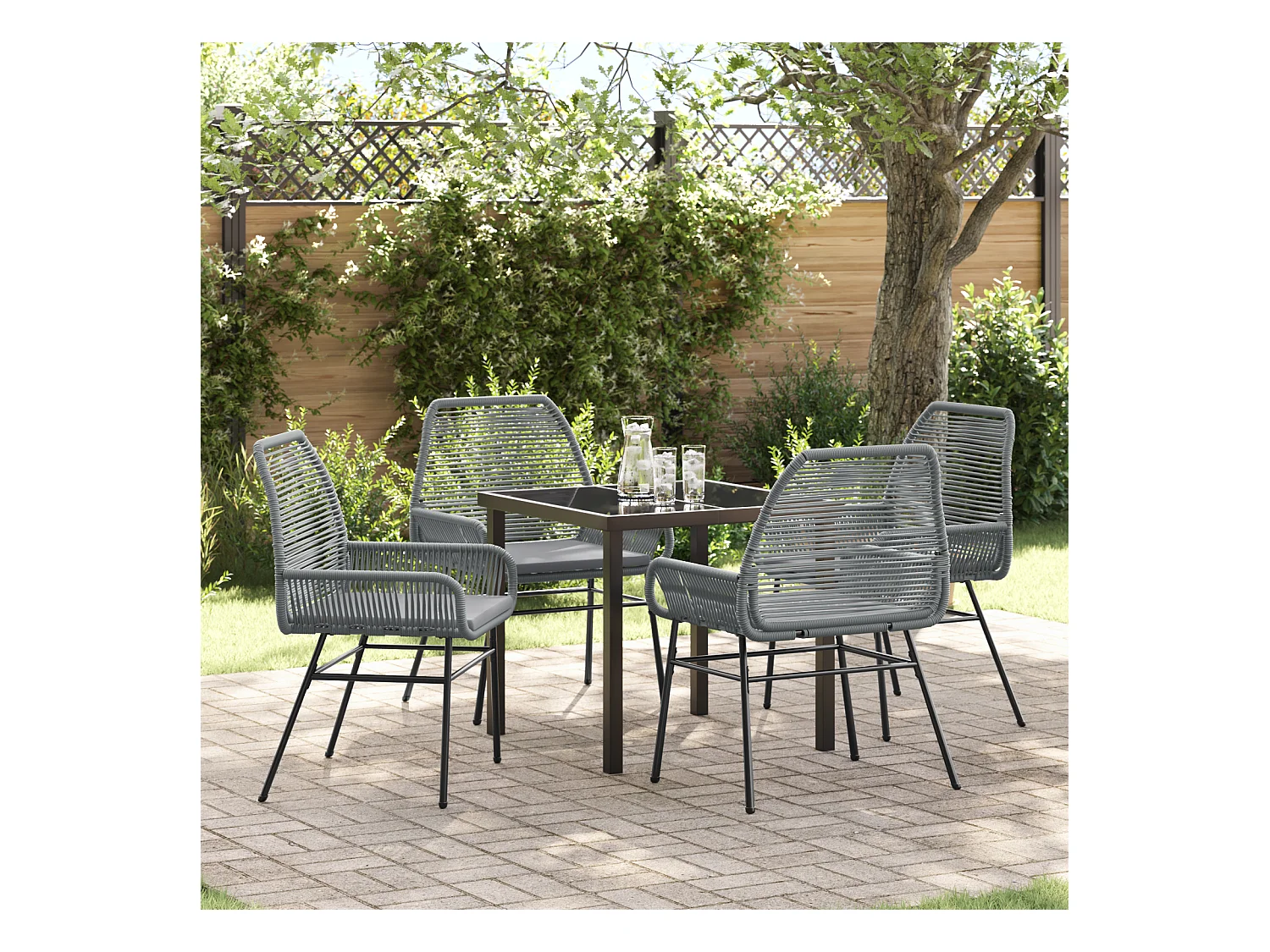 5-teiliges Garten-Essset mit grauen Polyrattan-Kissen