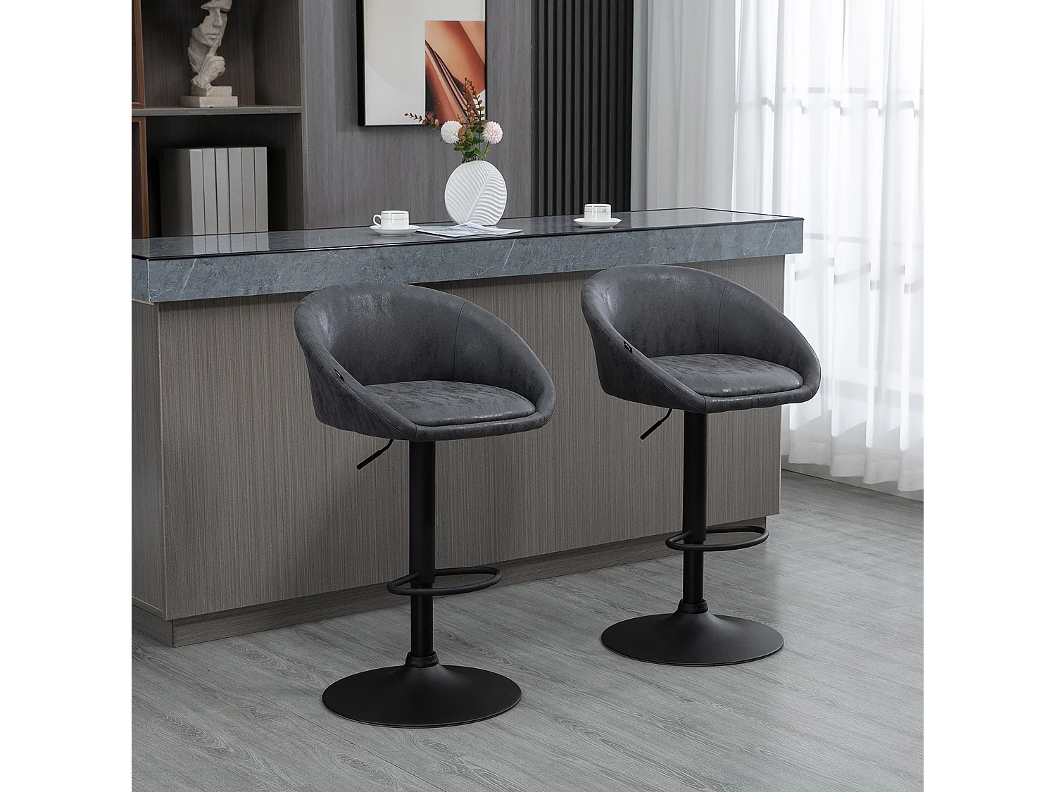 Set di 2 sgabelli da bar regolabili, braccioli, schienale in similpelle, grigio scuro, gambe in metallo (57x50x84-104cm)