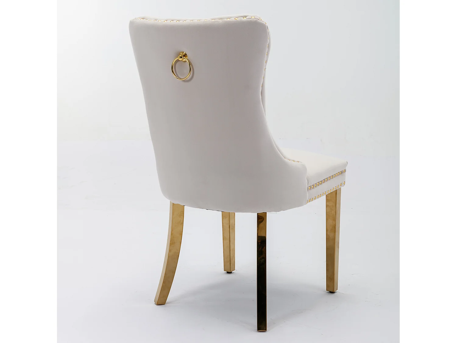 Moderne eetkamerstoel, beige fluweel, gouden roestvrijstalen poten, decoratieve nagels, set van 2 (65x50x95 cm)