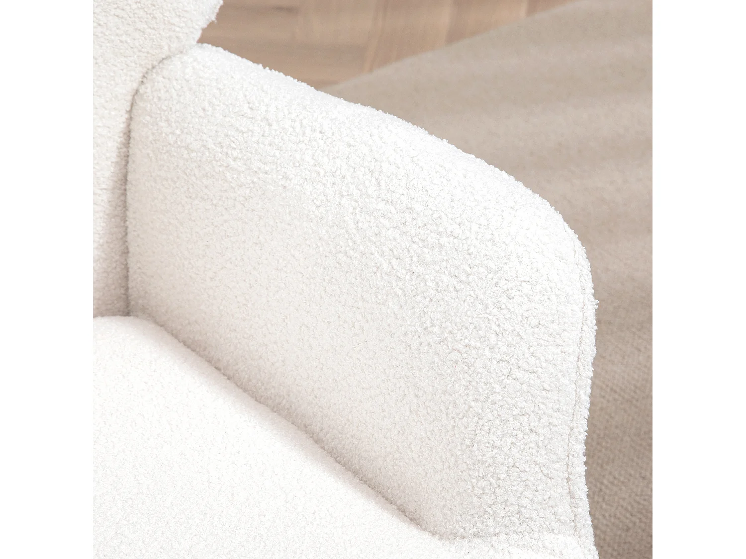 Fauteuil oreiller rembourré avec accoudoirs, pieds métal, polyester crème (71x77x102cm)