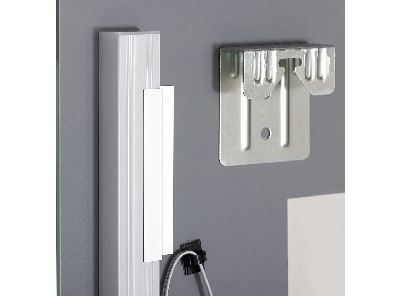 Miroir de salle de bain lumineux, 3 couleurs de lumière, avec interrupteur tactile, aluminium, argenté (50x12x70 cm)