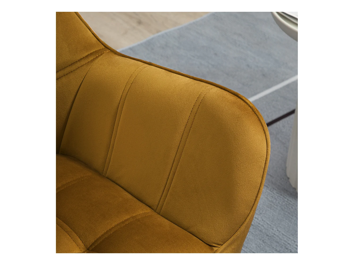 Relaxfauteuil met Scandinavisch design, in fluweel, houten poten, geel (67x61,5x71 cm)