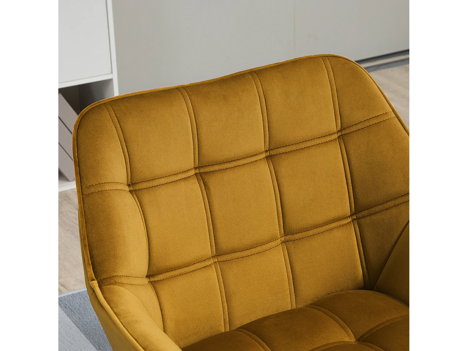 Fauteuil Relax avec design scandinave, en velours, pieds en bois, jaune (67x61.5x71 cm)