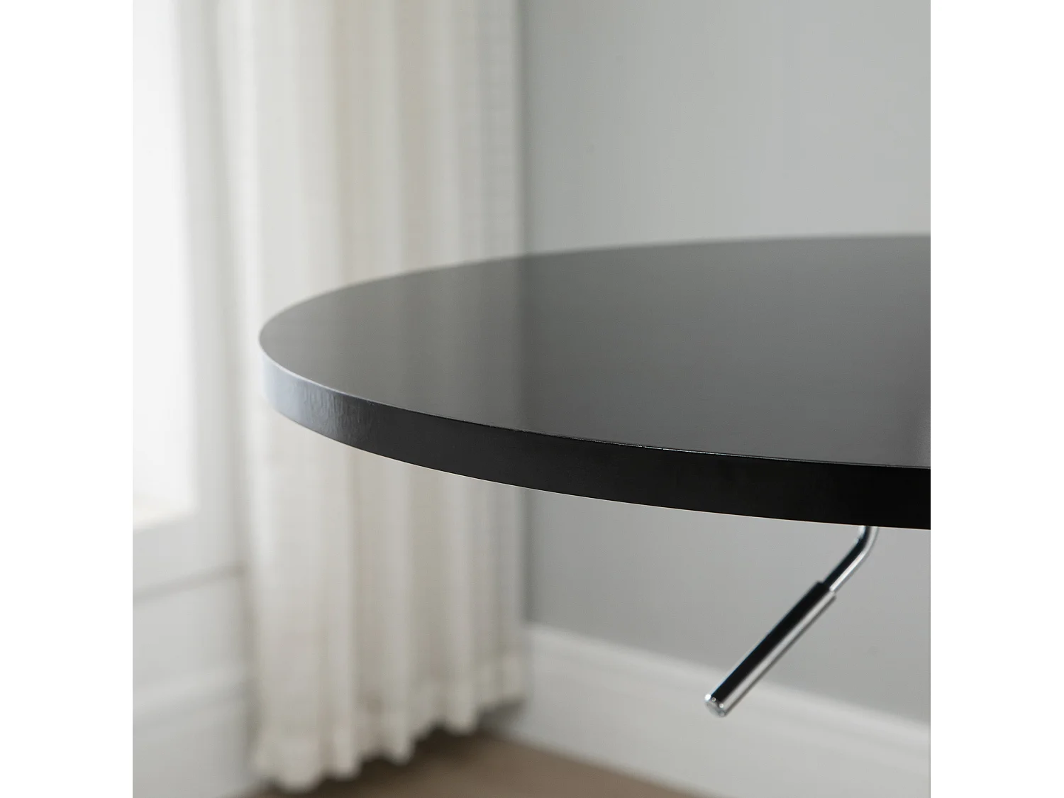 Mesa de bar redonda regulable en altura, tablero giratorio, MDF, metal negro (61x61x70-90cm)