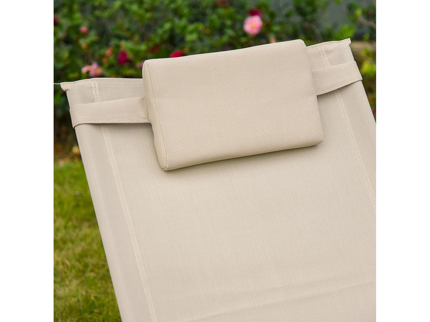 Fauteuil à bascule suspendu en métal et mesh, beige, confortable (150x62x88 cm)