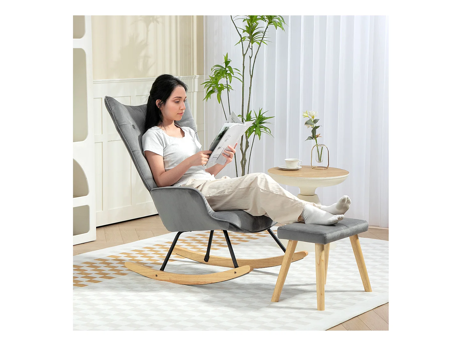 Fauteuil à bascule avec pouf, tissu velours, pieds en bois, gris foncé (66x96x101 cm)