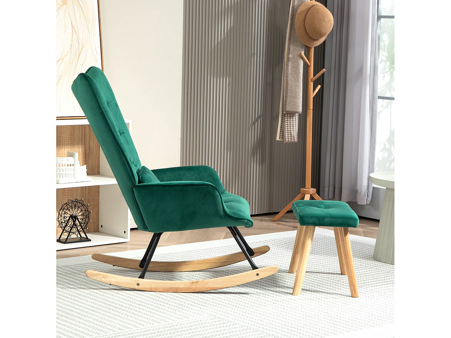 Fauteuil à bascule avec repose-pieds, tissu velours, pieds en bois, vert (66x96x101 cm)