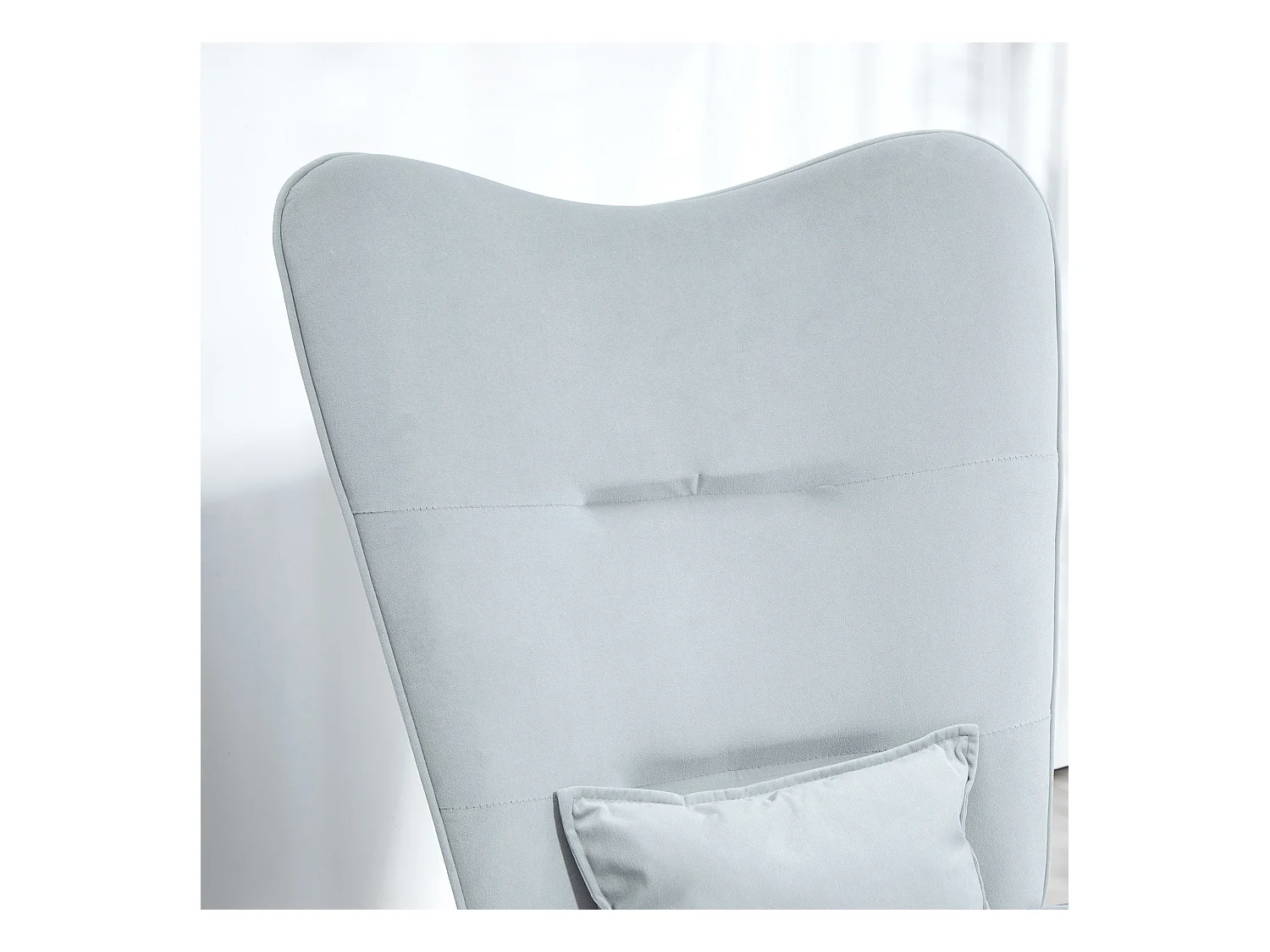 Fauteuil à bascule avec accoudoirs, fauteuil relax en velours, structure en bois, pour salon et chambre, gris (67x85x112 cm)