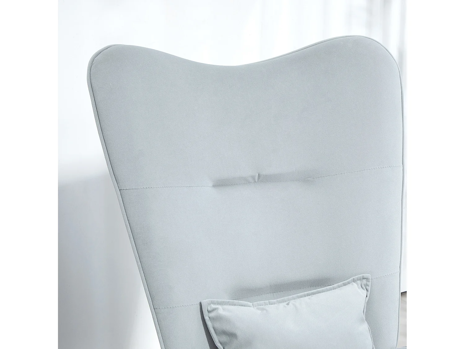 Fauteuil à bascule avec accoudoirs, fauteuil relax en velours, structure en bois, pour salon et chambre, gris (67x85x112 cm)