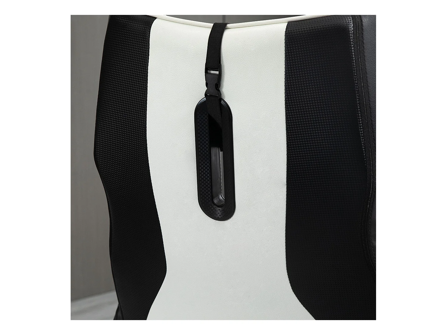 Chaise de gaming ergonomique, avec fonction basculante, en cuir synthétique, noir et blanc, (67x75x106-112 cm)