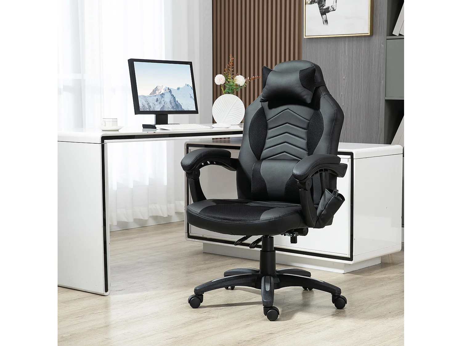 Ergonomische gamingstoel met verwarmingsfunctie en 6 vibratiepunten, synthetisch leer, zwart (68x69x108-117 cm)