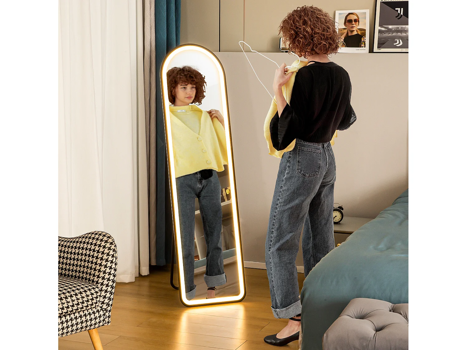 Specchio da terra a figura intera con illuminazione a LED, 3 paralumi, vetro temperato, nero (150x40x3cm)