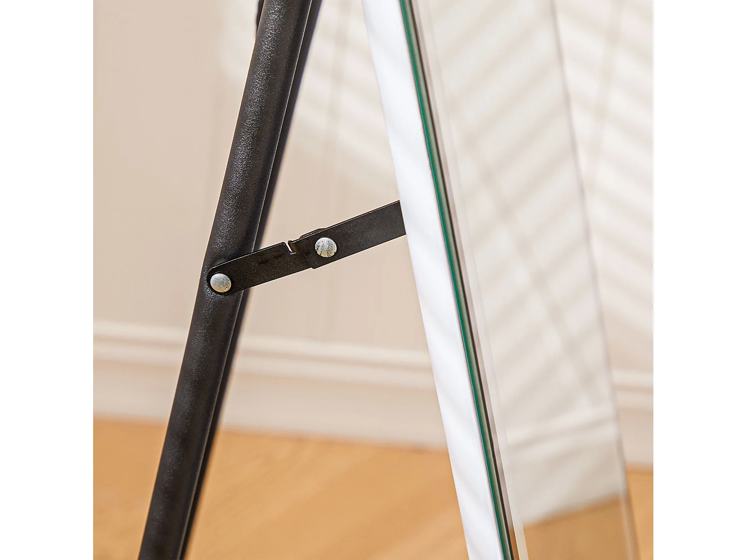 Specchio da terra a figura intera con illuminazione a LED, 3 paralumi, vetro temperato, nero (150x40x3cm)