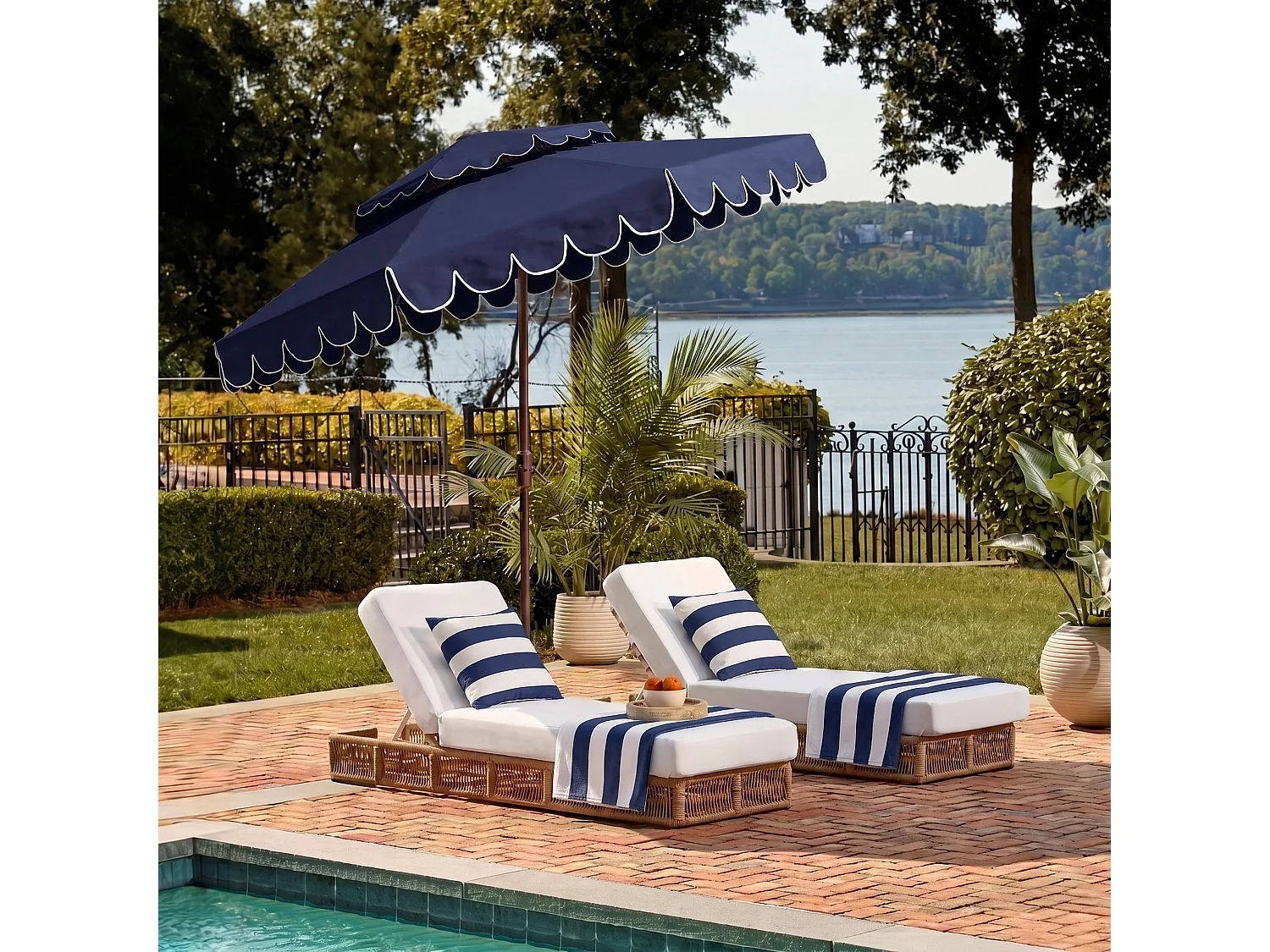 Parasol Marine/Blanc 257 x 257 x 253 cm - Venice