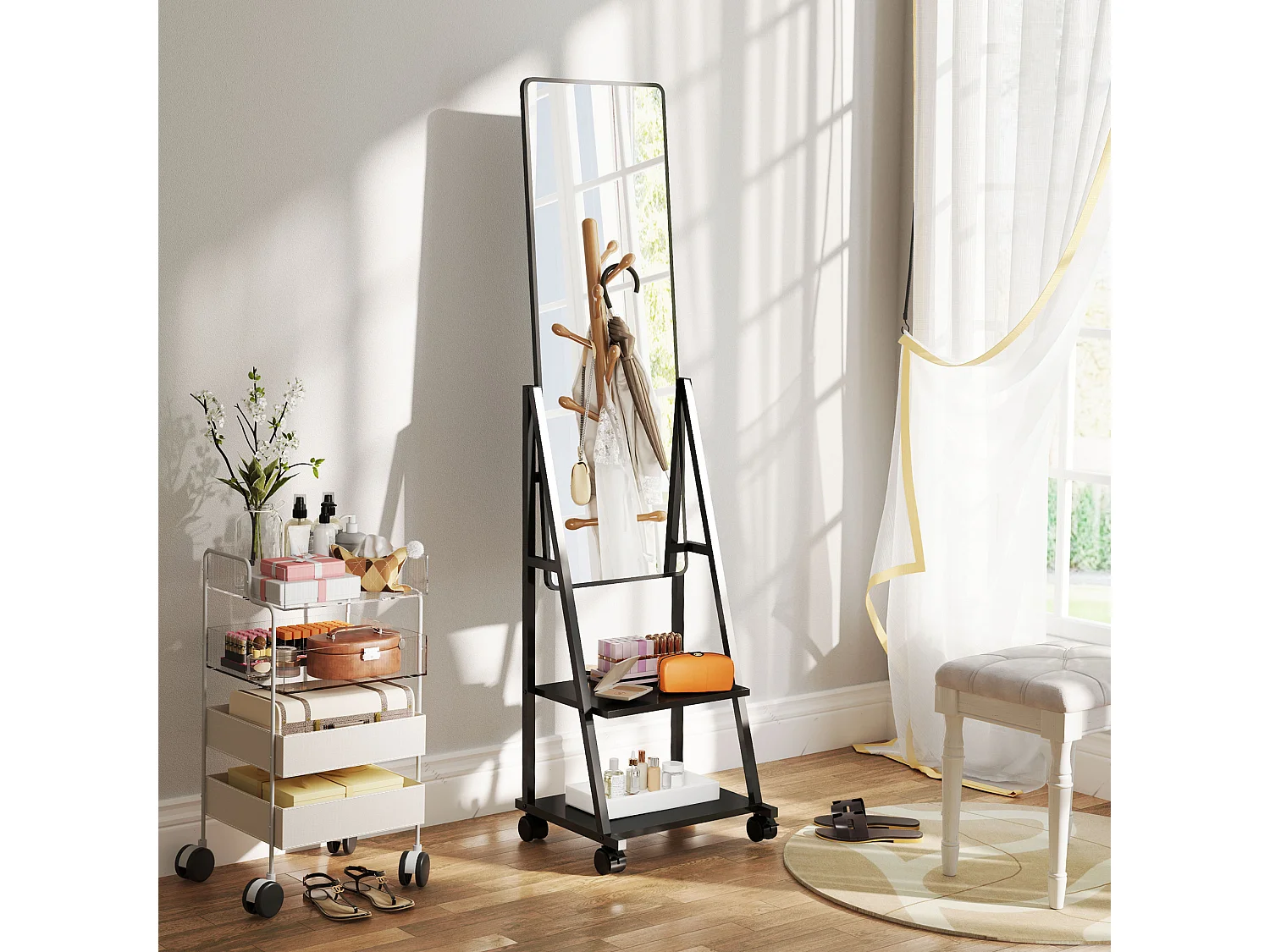 Specchio da appoggio con ripiani, struttura in acciaio, nero, ruote frenabili (42x37x155cm)