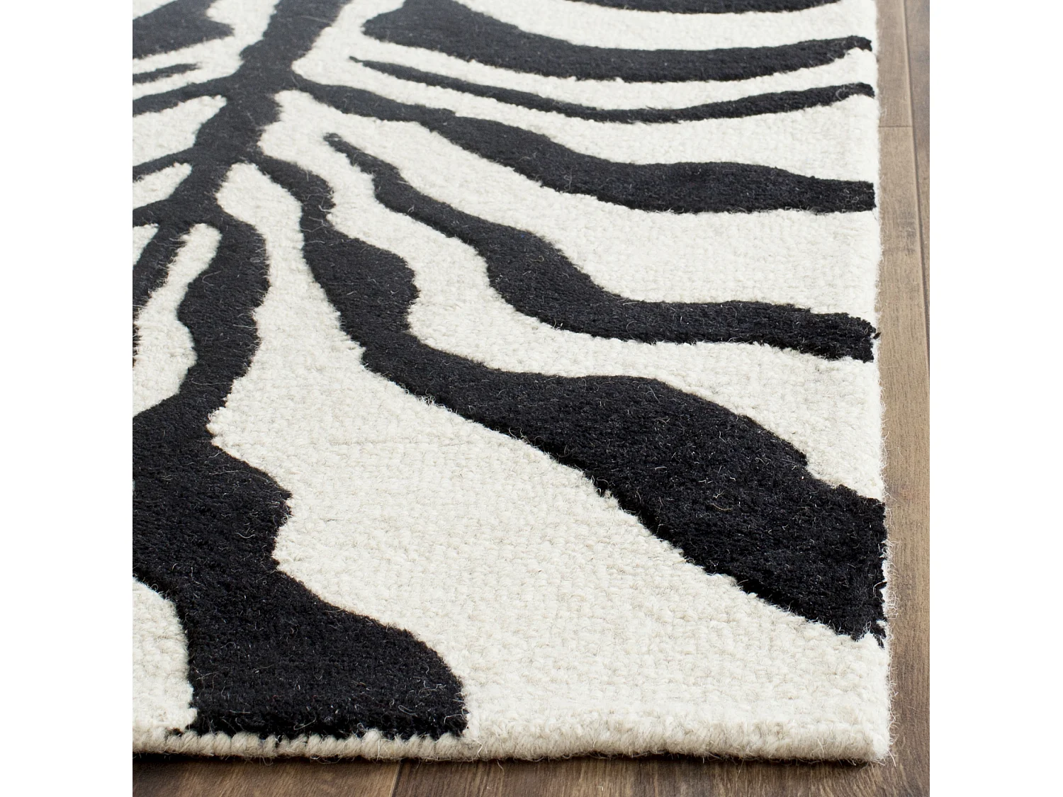 Tapis Neutre/Noir 76 X 244 cm - Nahla