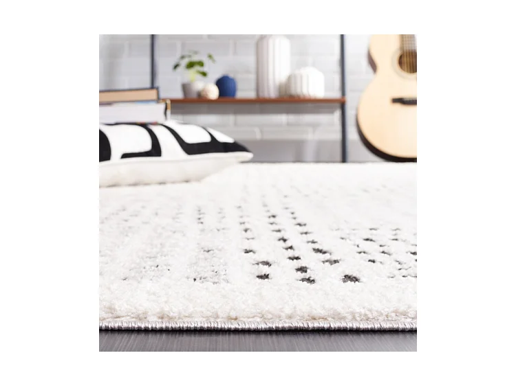 Tapis IVOIRE/NOIR 201 X 201 cm - Grazia