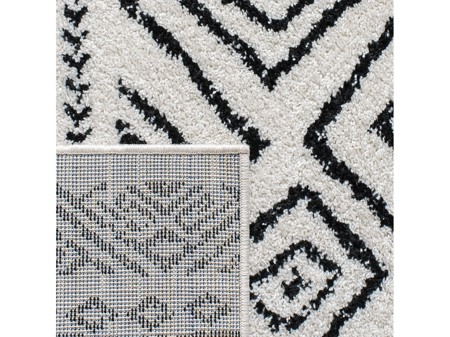 Tapis Neutre/Noir 160 X 229 cm - Makayla